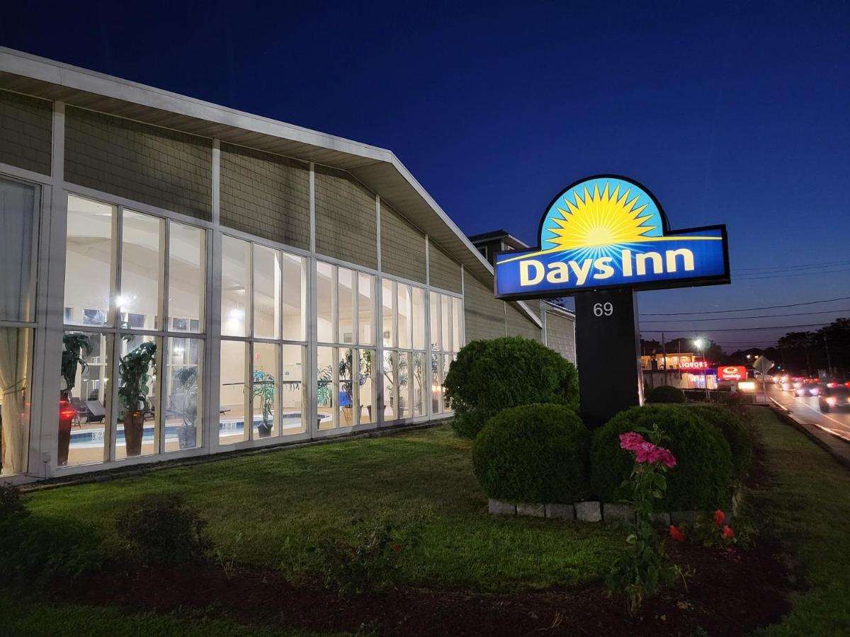 Days Inn By Wyndham - Cape Cod West Yarmouth Exterior foto